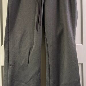 Under Armour Gray Coldgear Women’s Sweatpants Size Medium
